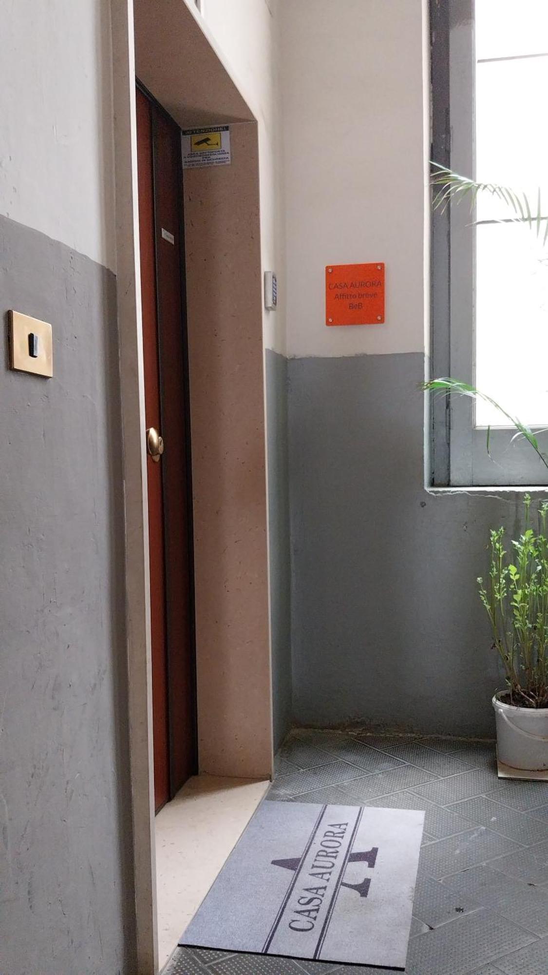 Casa Aurora Apartment Bari Exterior photo